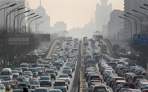 China’s Pollution Crisis Threatens Car Sales